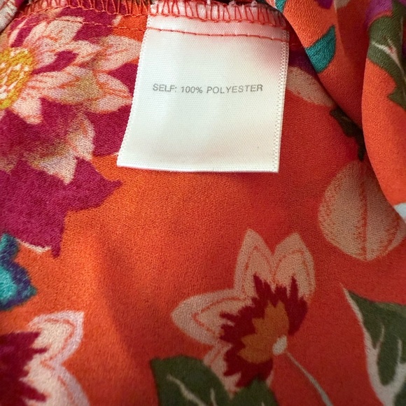 Rose & Olive Vibrant Red Floral Top - Picture 6 of 7